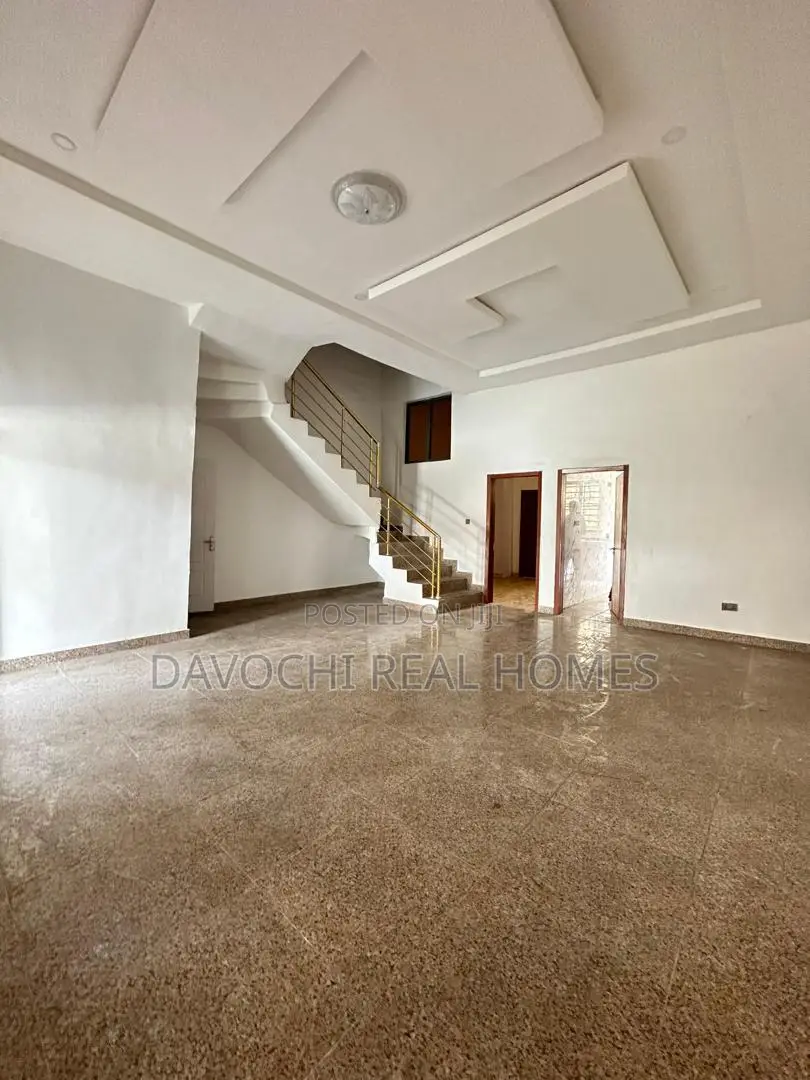 3bdrm Apartment in Sangotedo for rent
