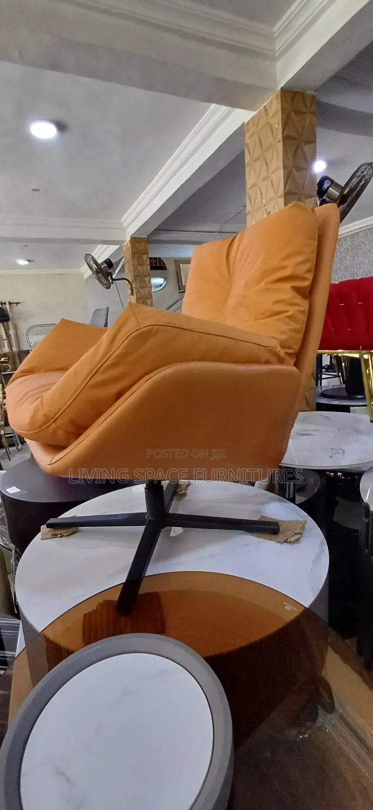 Luxury Rotating Relaxing Leather Chair
