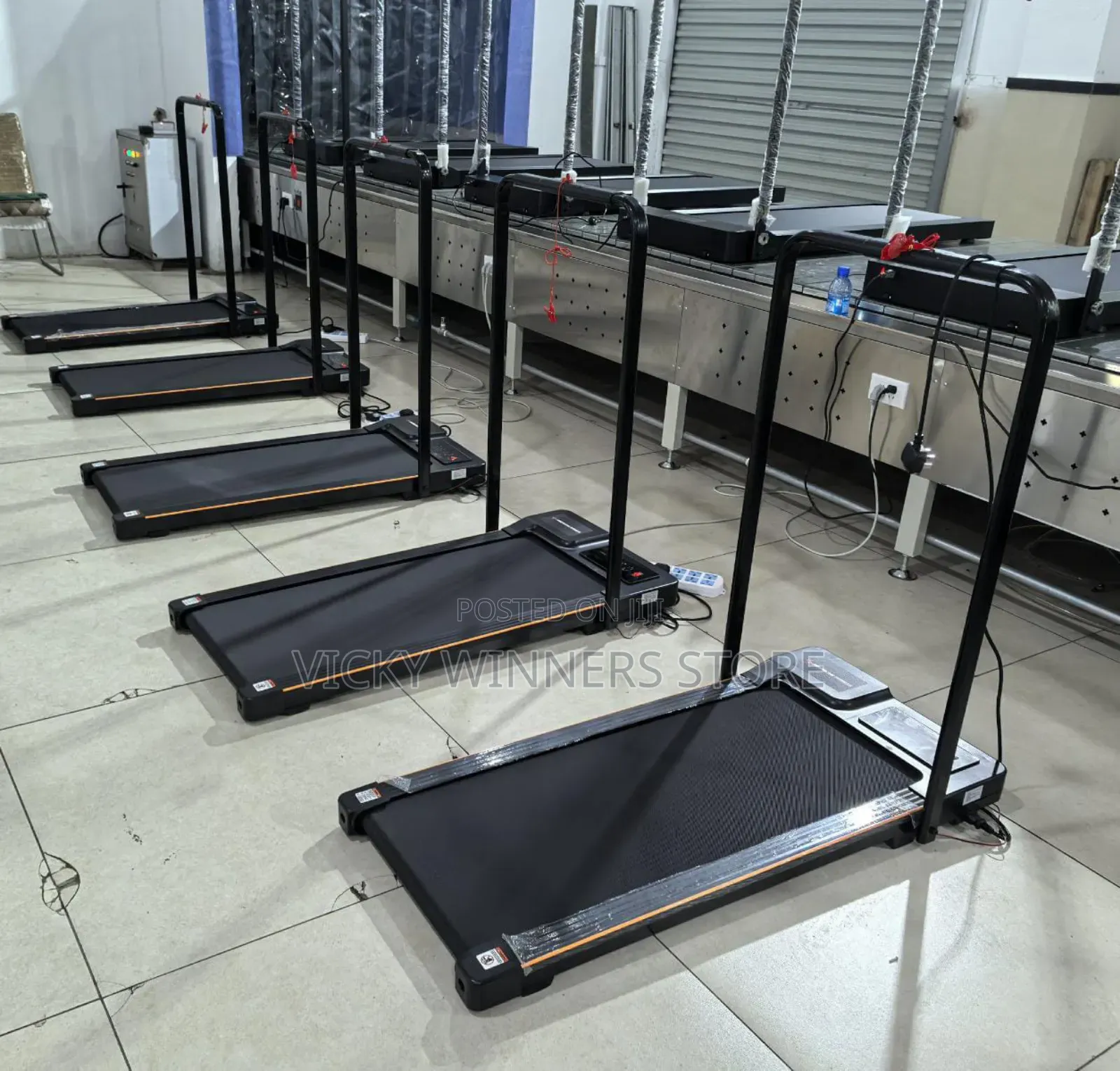 American Fitness 2hp Flat Treadmill With Handle Latest