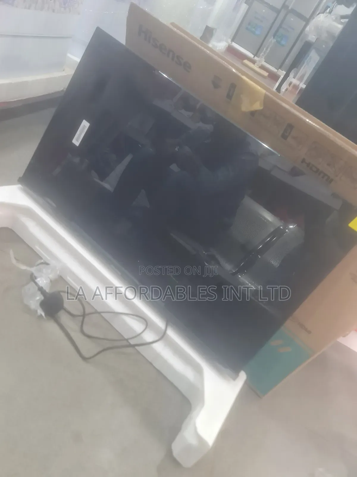 Hisense 32" Led Tv