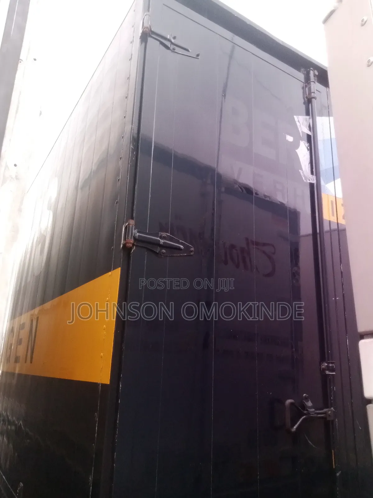Daf 65 Cf Container Body