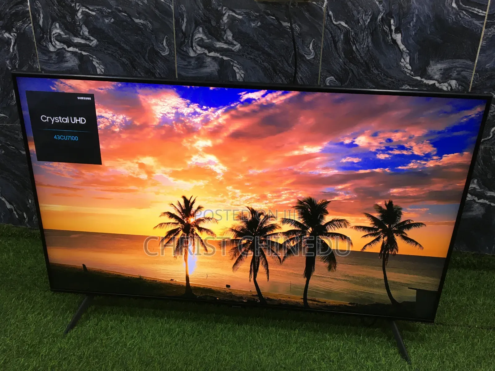 43inches Samsung Smart Crystal Processor Tv