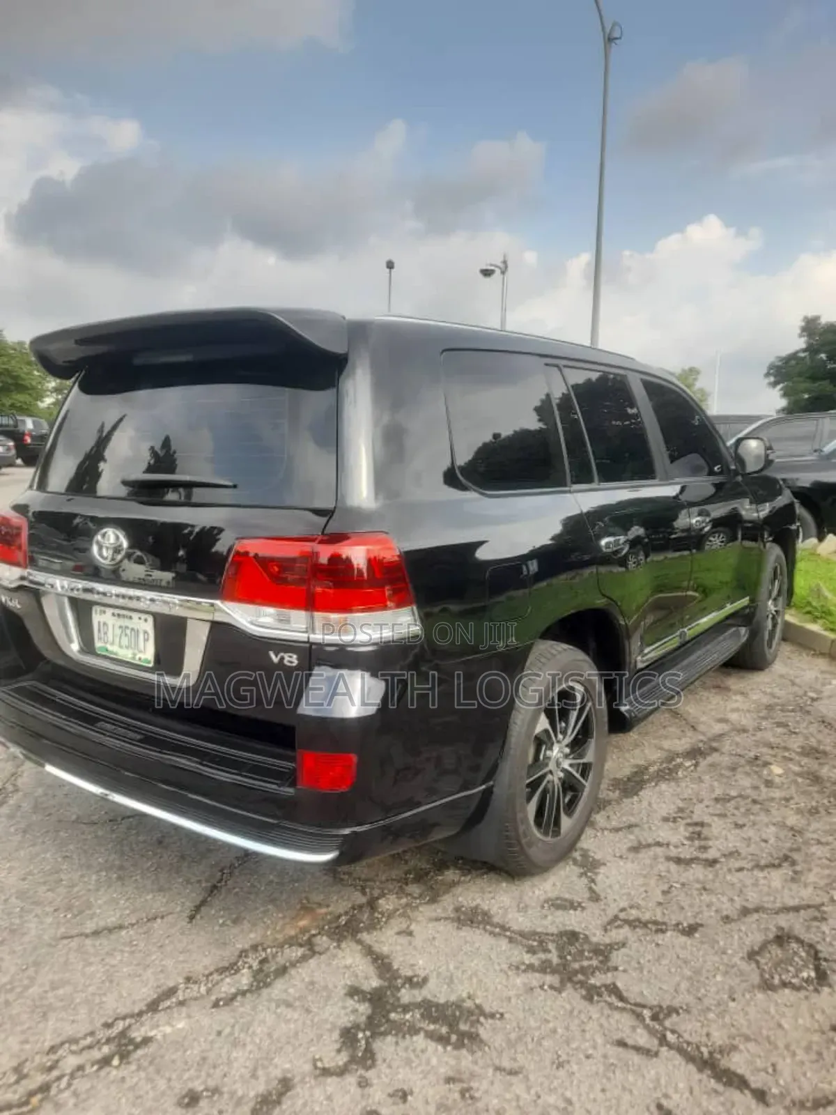 Toyota Land Cruiser Available for Hire