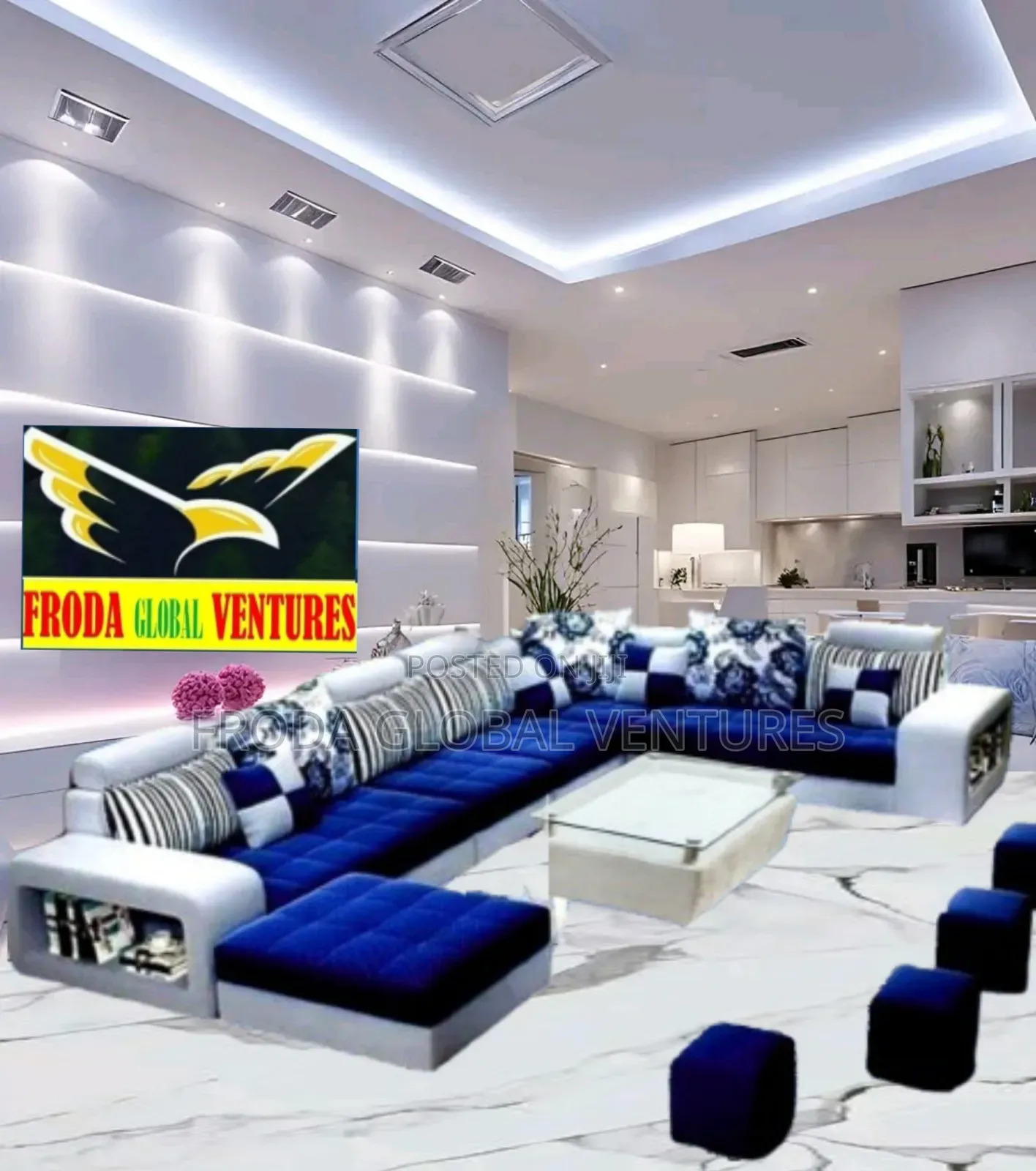 Quality Couch of U-Shape Sofa Chairs, Table and Stools. Ua06
