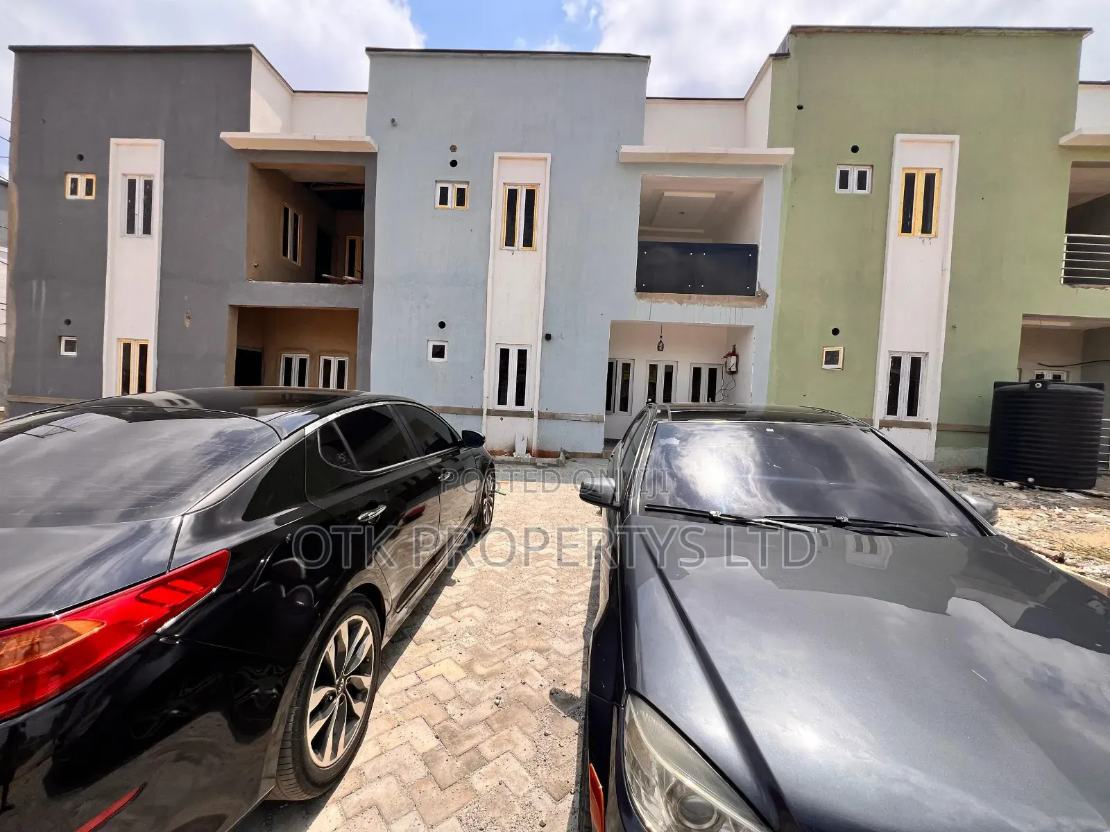 4bdrm Duplex in Camp David Estate, Gwarinpa for sale
