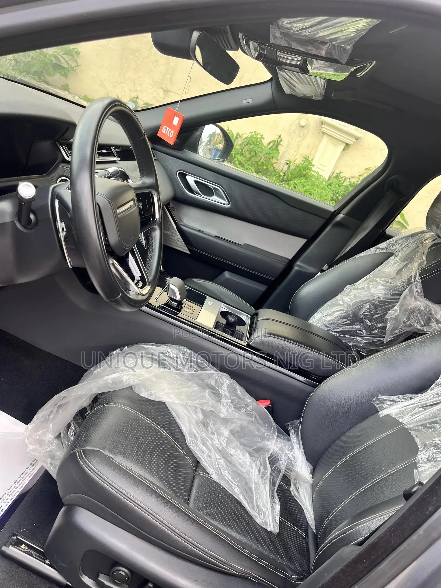 Land Rover Range Rover Velar R-Dynamic HSE 2021 Gray
