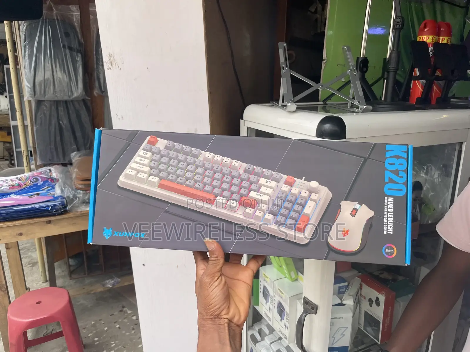 Xunfox Wired Gaming Keyboard Light and Mouse Combo