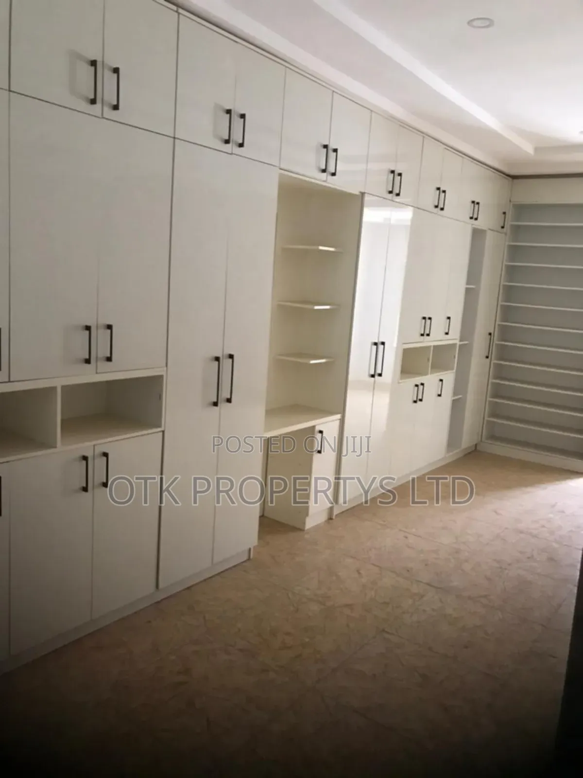 4bdrm Duplex in Gwarinpa 3Rd Avenue for sale