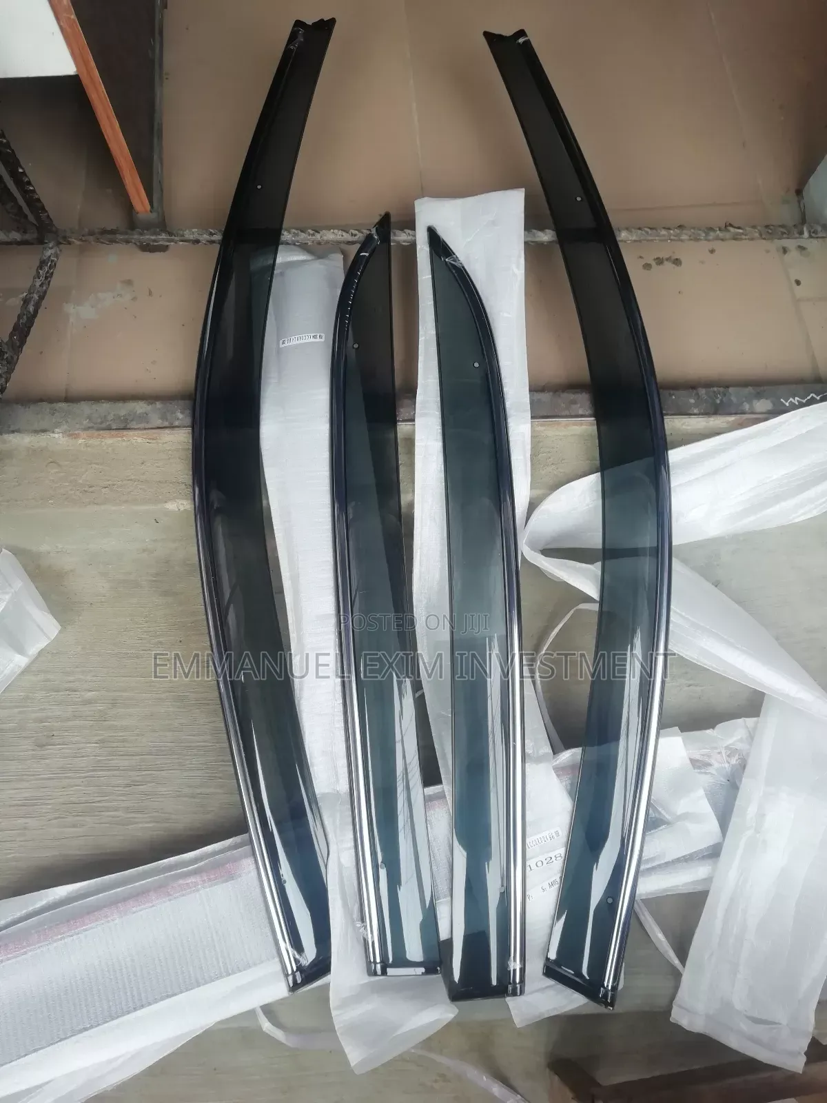 Sun Shade With Chrome Honda Accord 2003_2006