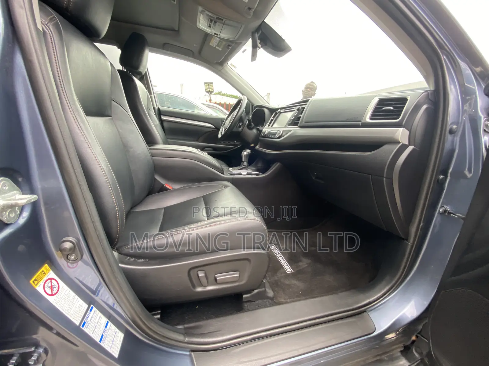 Toyota Highlander XLE 2019 Gray