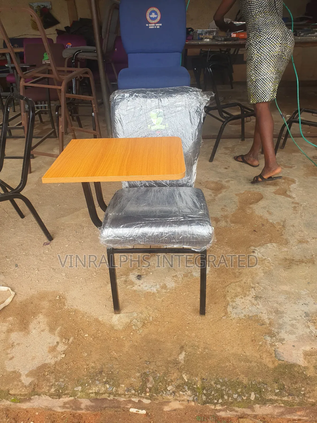 Student Chair With Storage Rack