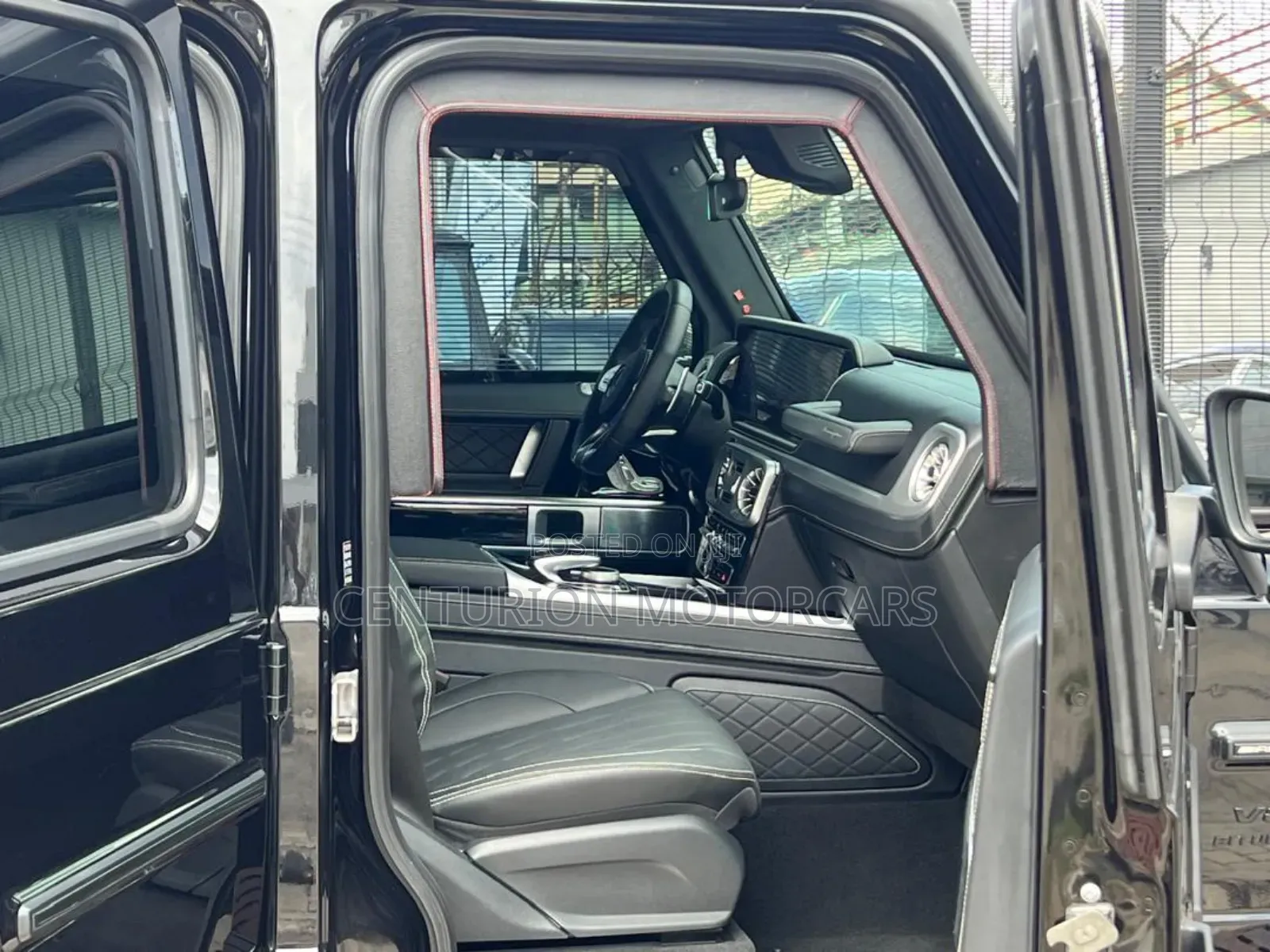 New Mercedes-Benz G-Class 2024 Black