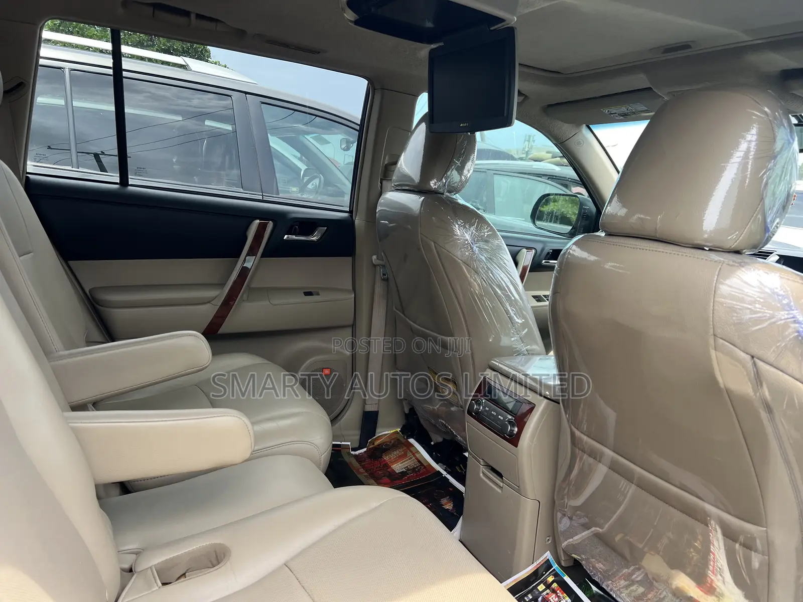 Toyota Highlander Limited 3.5l 4WD 2013 Black