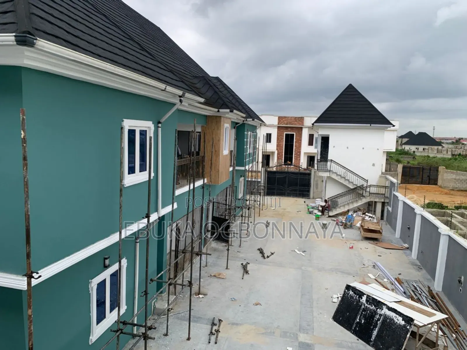 2bdrm Block of Flats in Royal Estate, Rumuahalu for rent