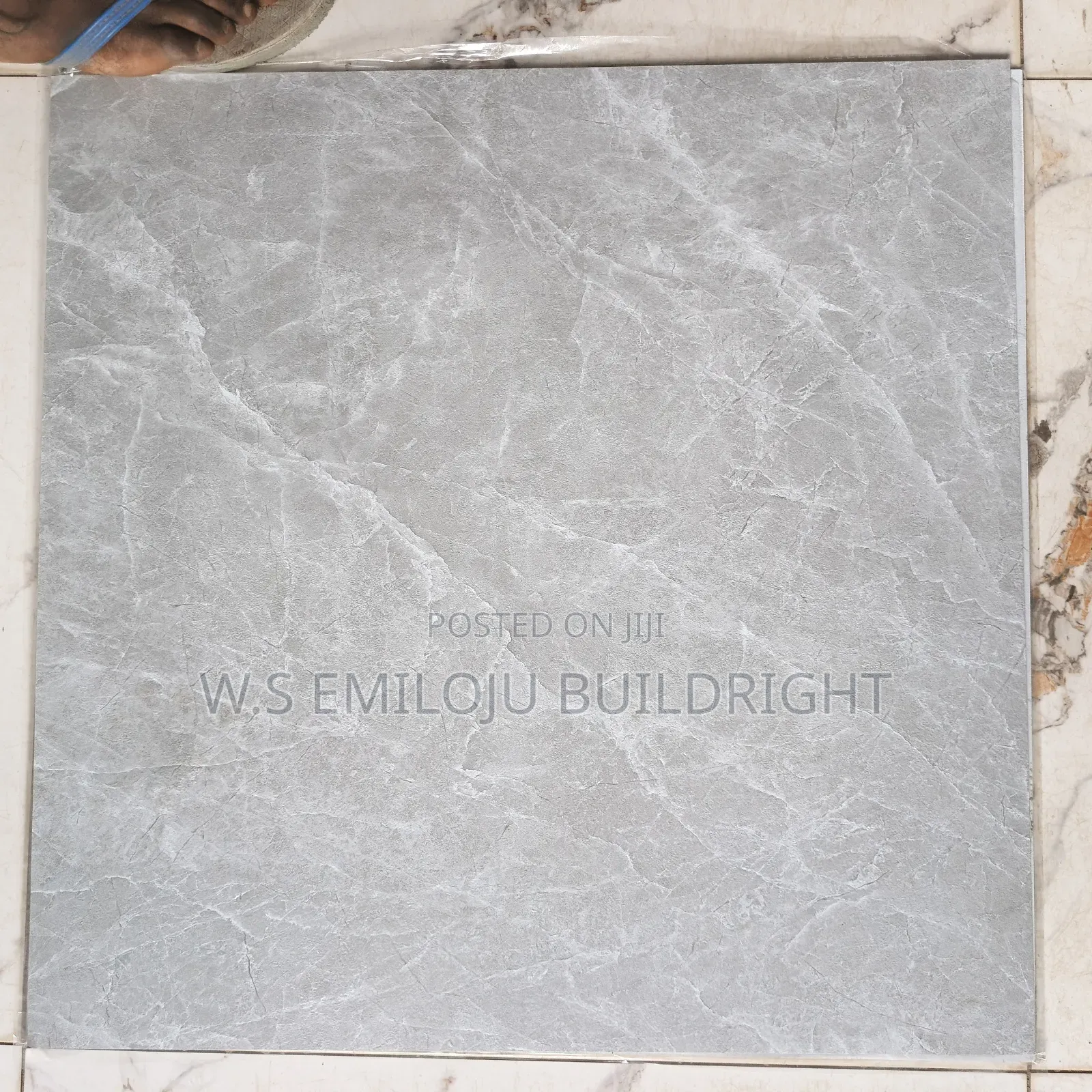60/60 Size Vinyl Rubber Tiles