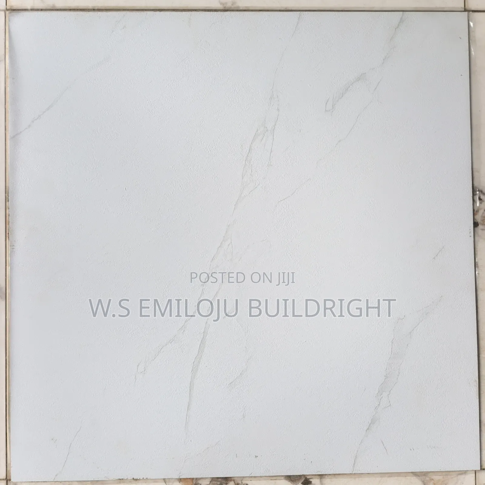 60/60 Size Vinyl Rubber Tiles