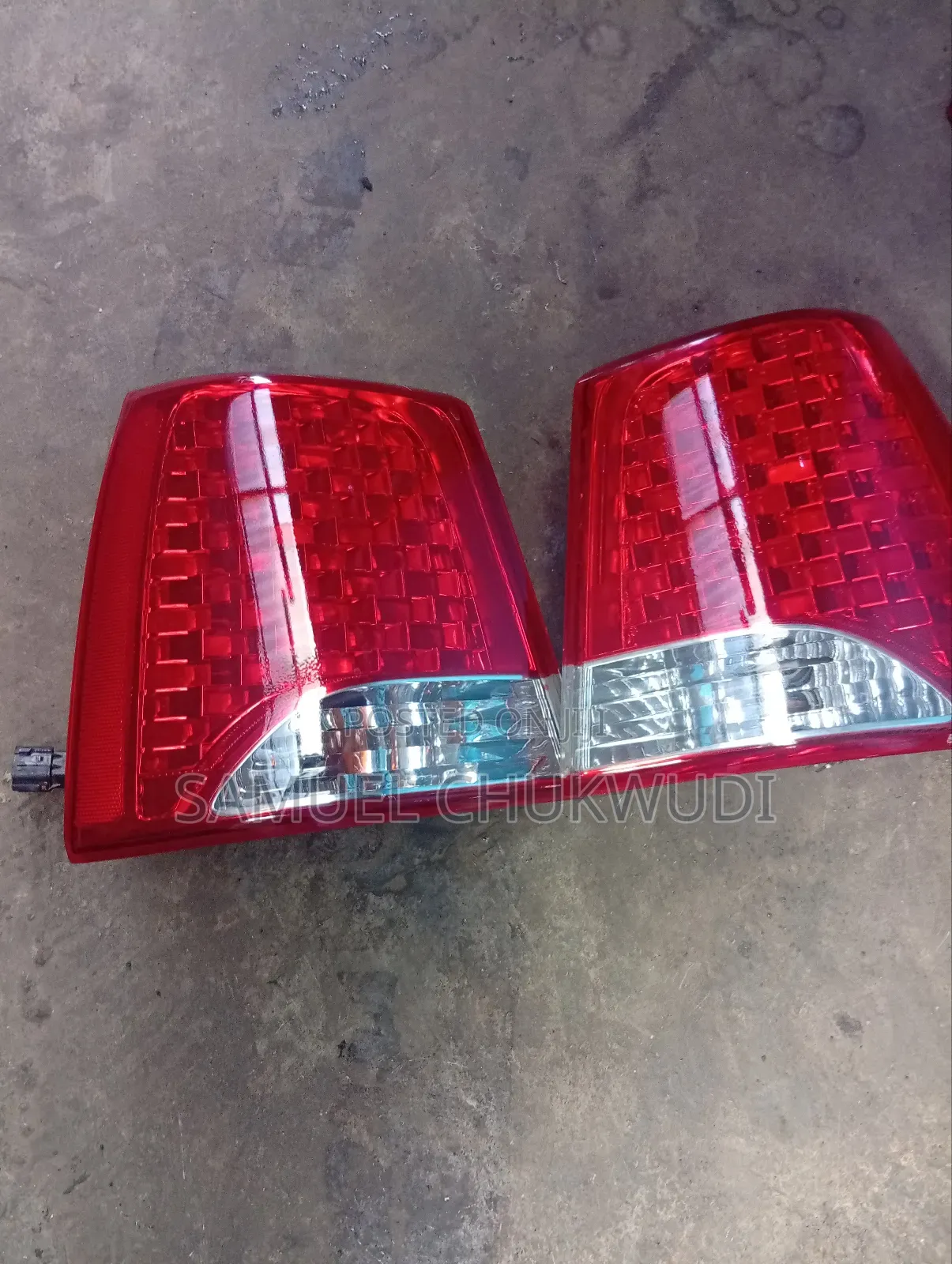 Kia Sorento 2012-2014 Back Light