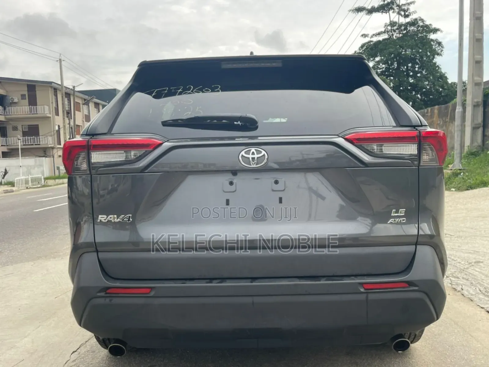 Toyota RAV4 XLE AWD 2019 Gray