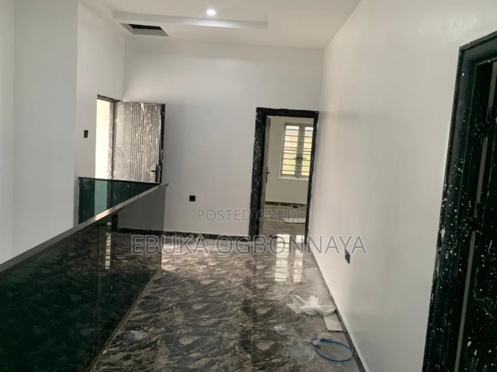 3bdrm Block of Flats in Royal Estate, Rumuahalu for rent