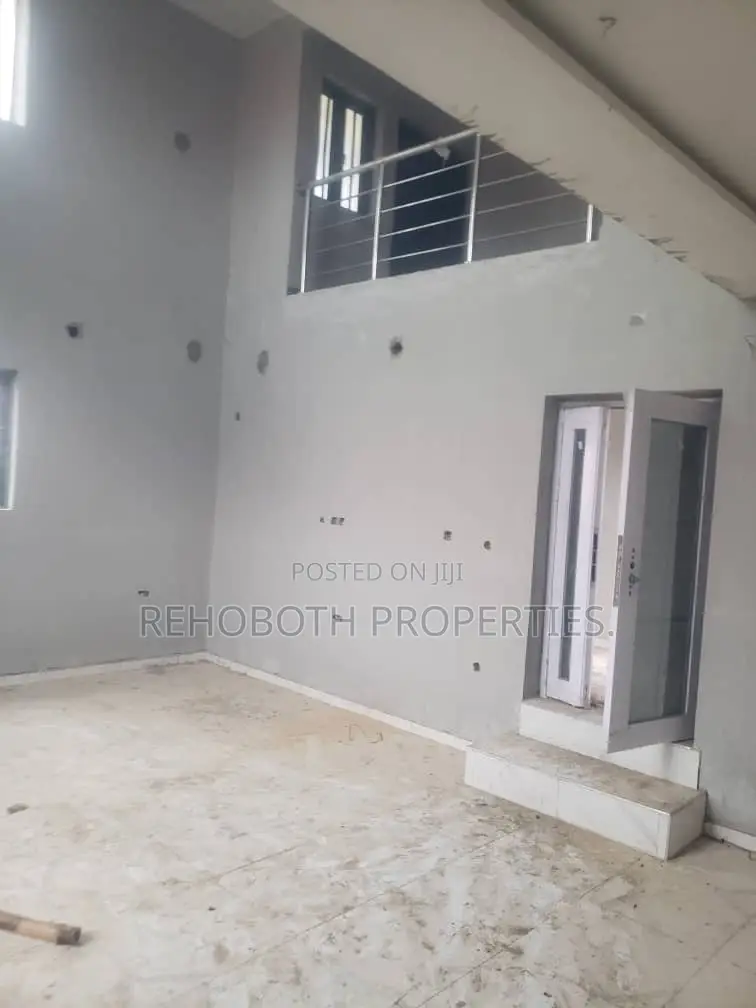 4bdrm Duplex in Abeese Elebu, Ibadan for sale