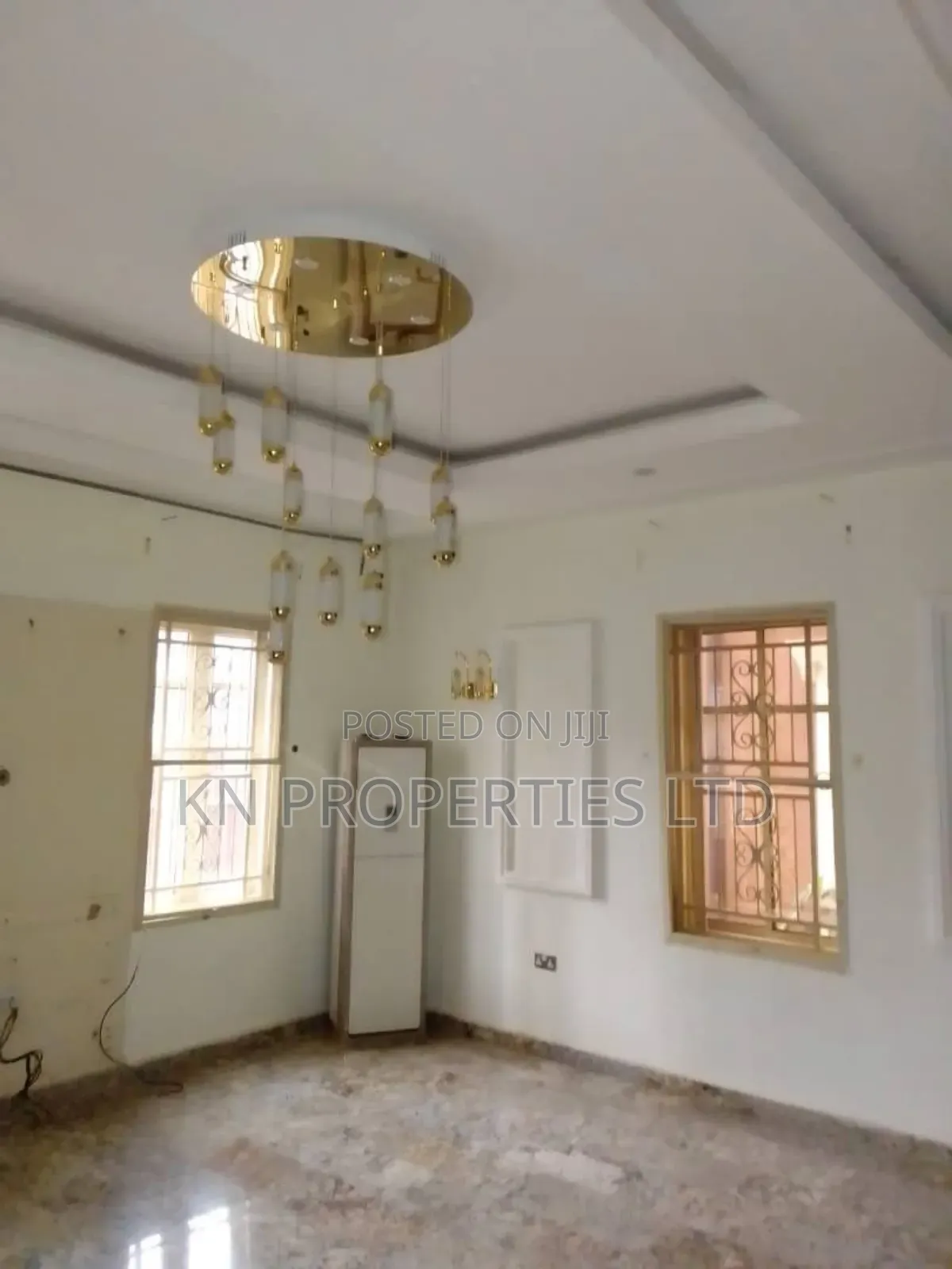 4bdrm Duplex in Apo for sale