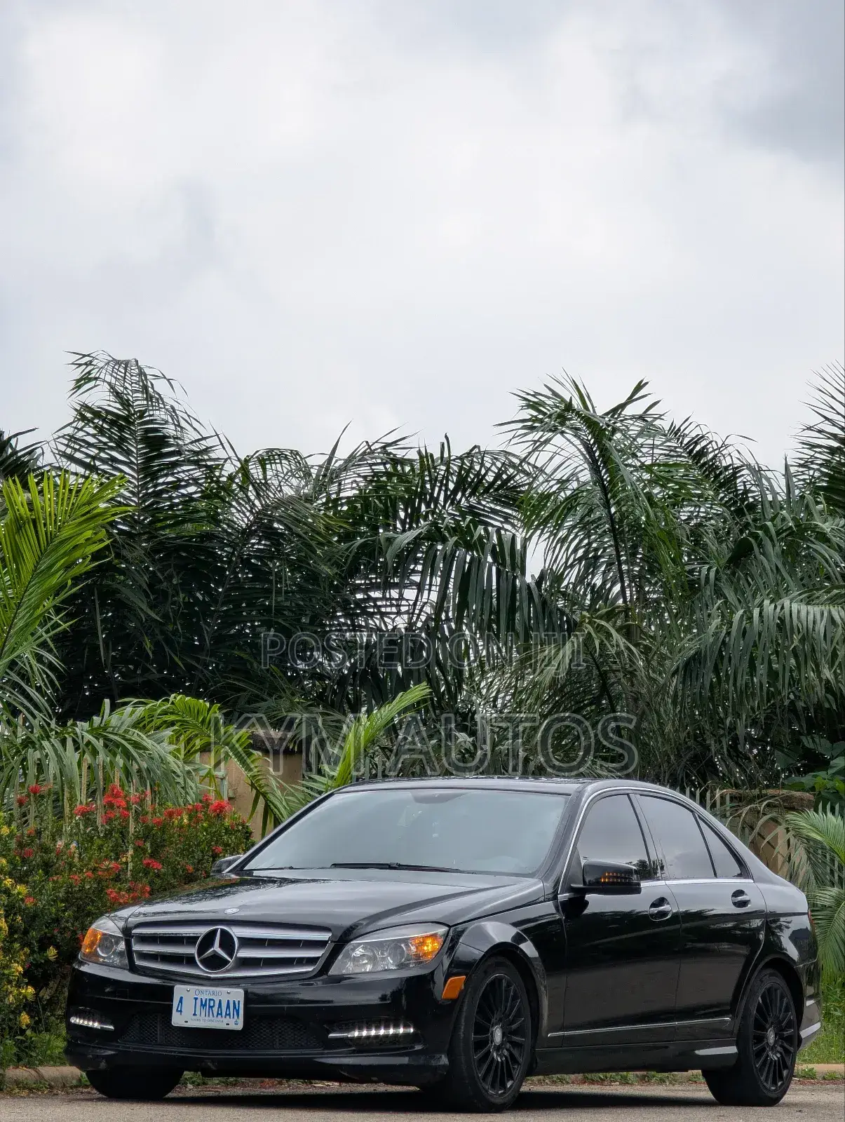 Mercedes-Benz C300 2010 Black