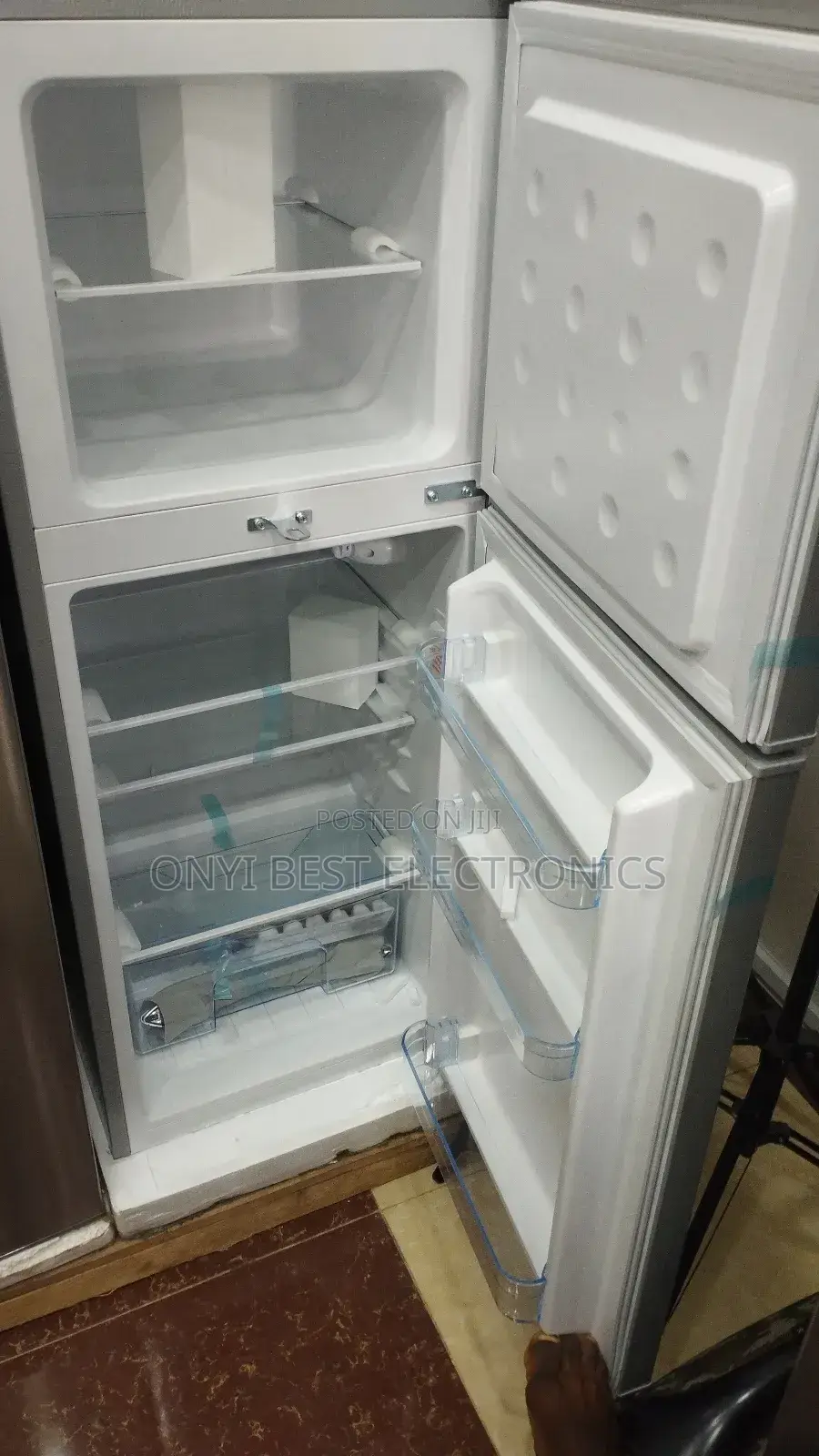 Skyrun 138 Litres Double Door Top Mount Fridge (Bcd-)