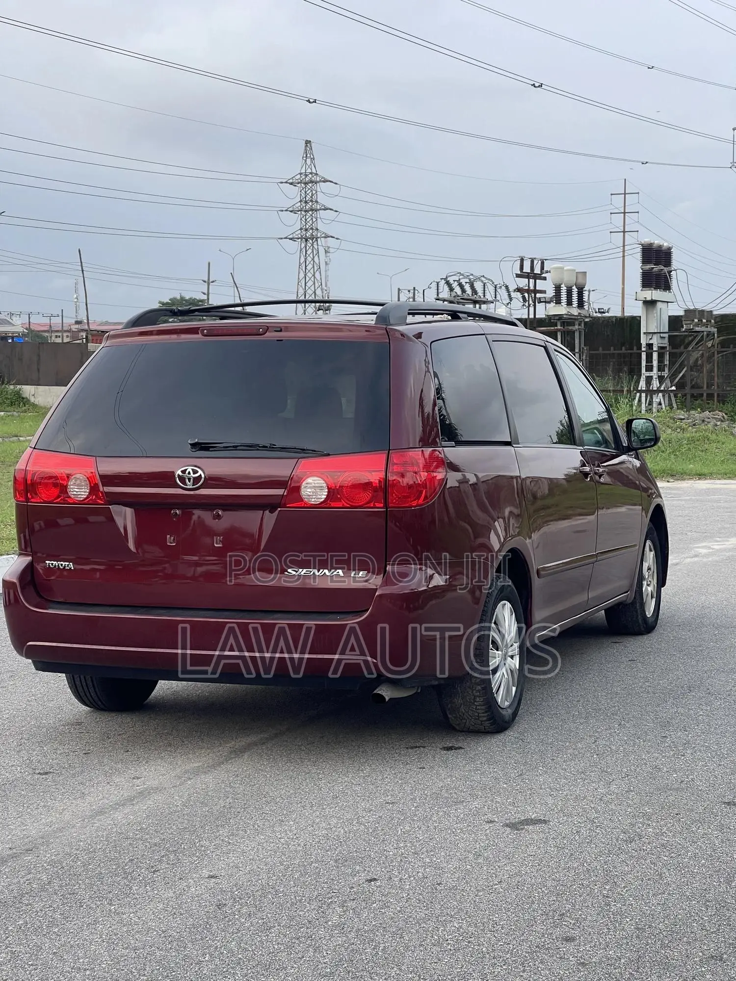 Toyota Sienna LE 2008 Red
