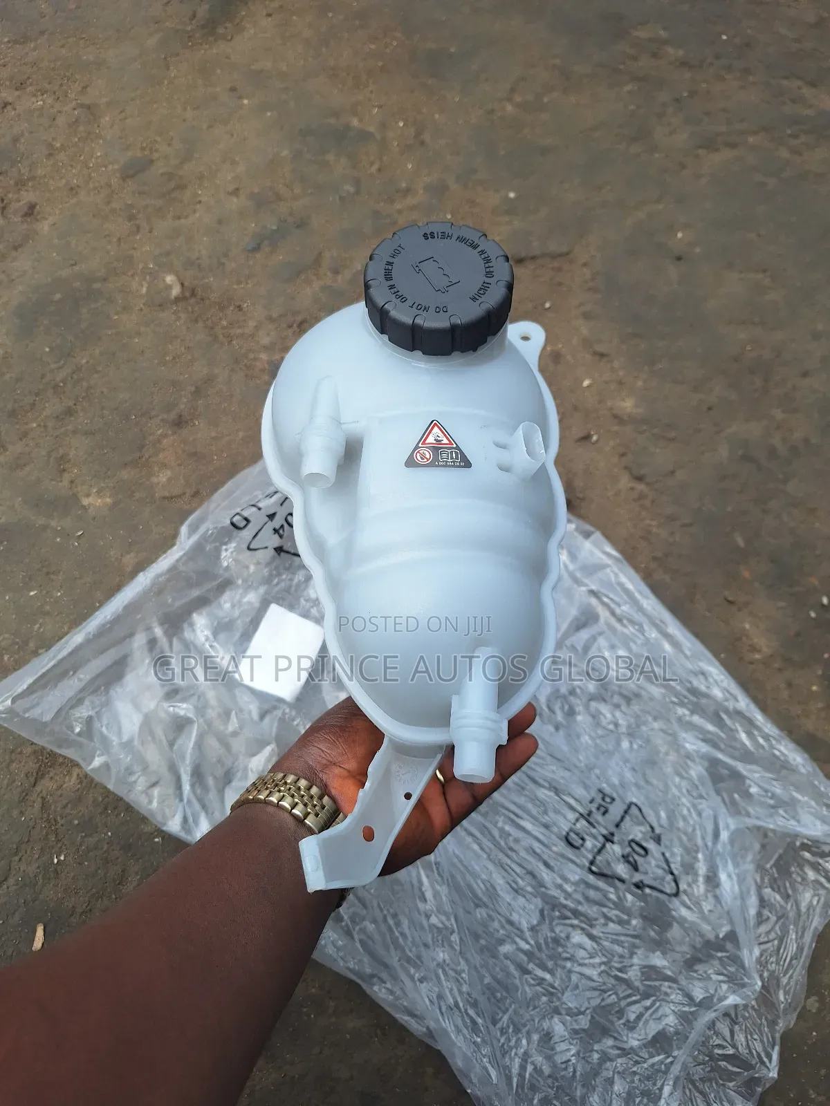 Radiator Water Tank for Gle 167