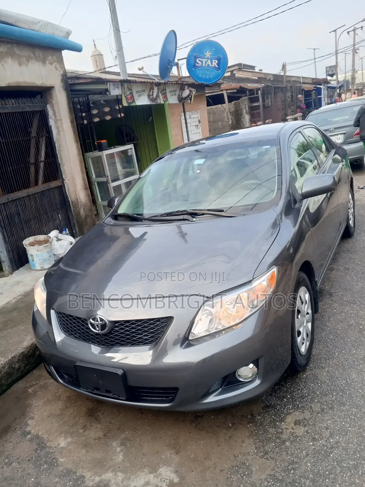 Toyota Corolla 2010 Gray