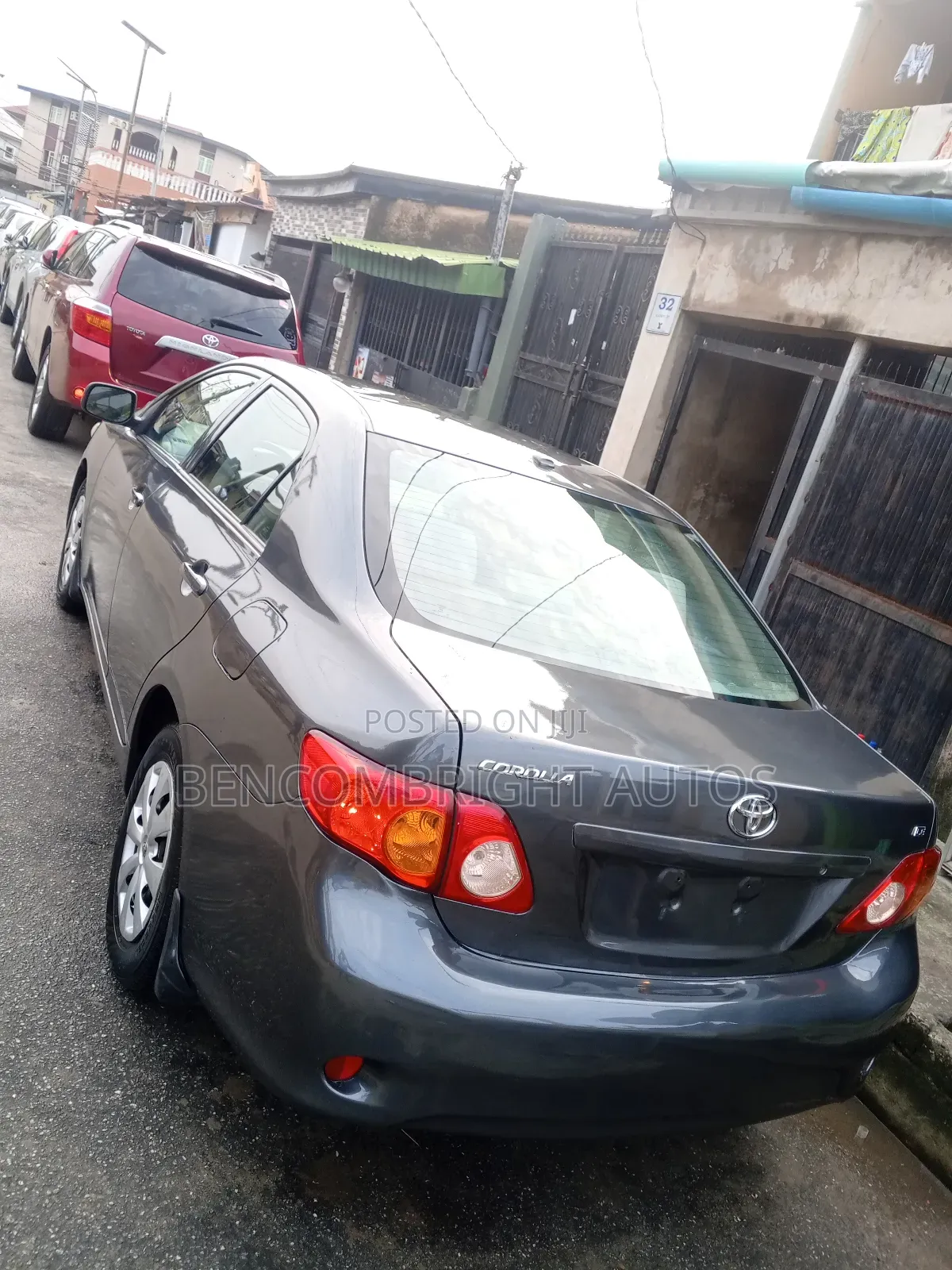 Toyota Corolla 2010 Gray