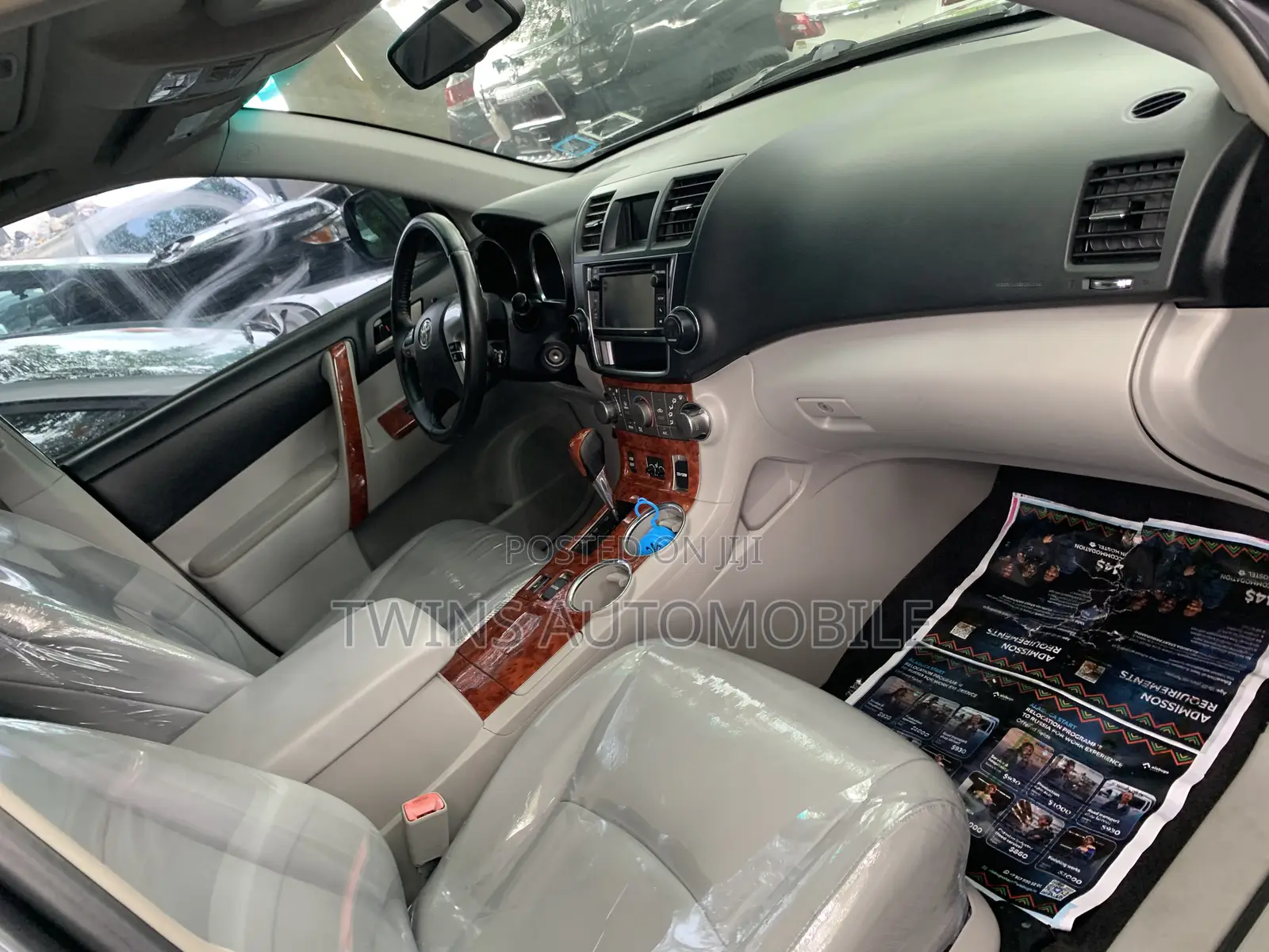 Toyota Highlander Limited 2012 Gray