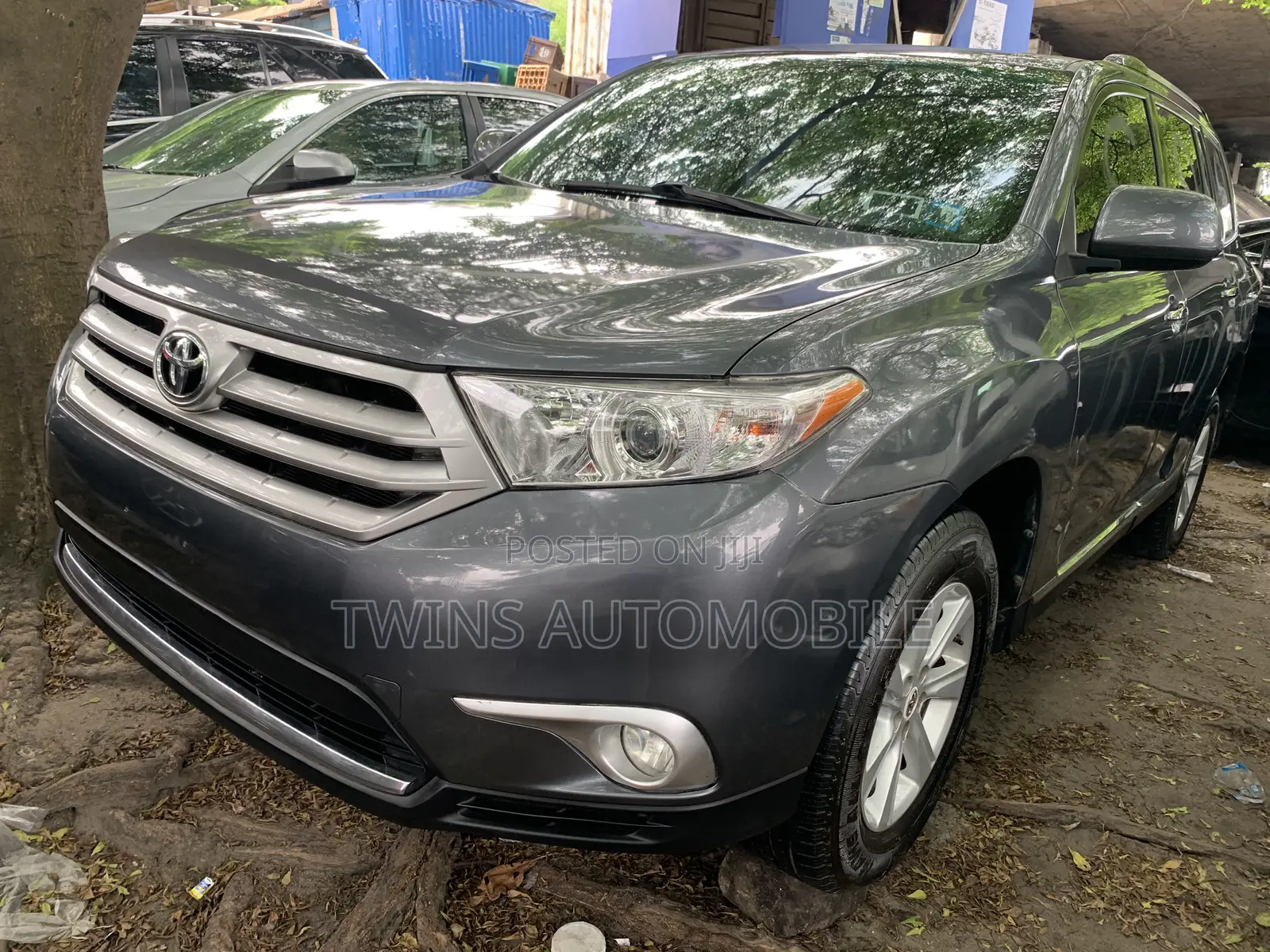 Toyota Highlander Limited 2012 Gray