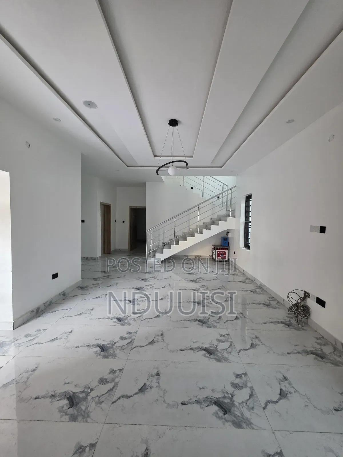 5bdrm Duplex in Ologolo for sale