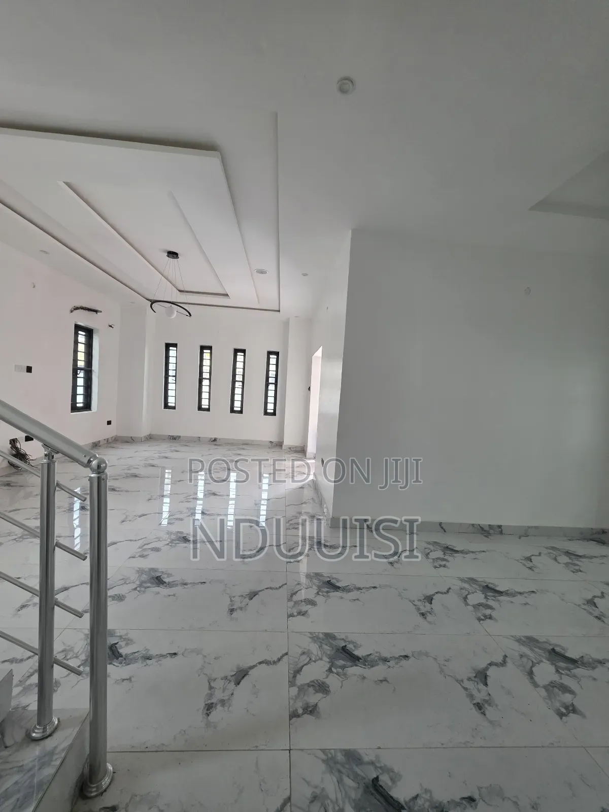 5bdrm Duplex in Ologolo for sale
