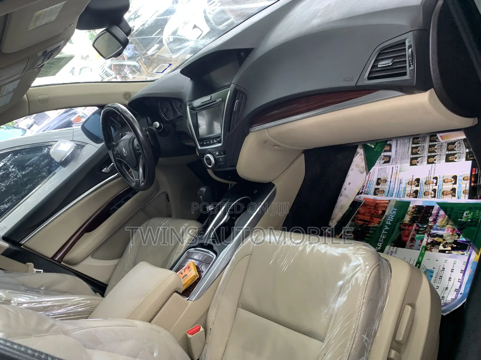 Acura MDX Advance and Entertainment Packages 4dr SUV (3.5L 6cyl 6A)