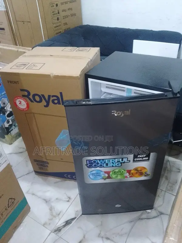 Royal 105 L Fridge – Adjustable Shelves Thermostat