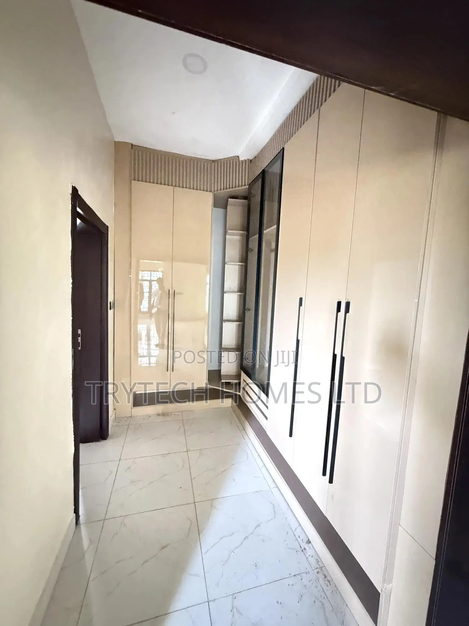 5bdrm Duplex in 7Th Avenue Gwarimpa, Gwarinpa for sale