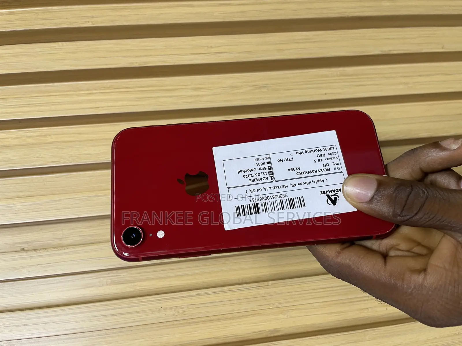 Apple iPhone XR 64 GB Red