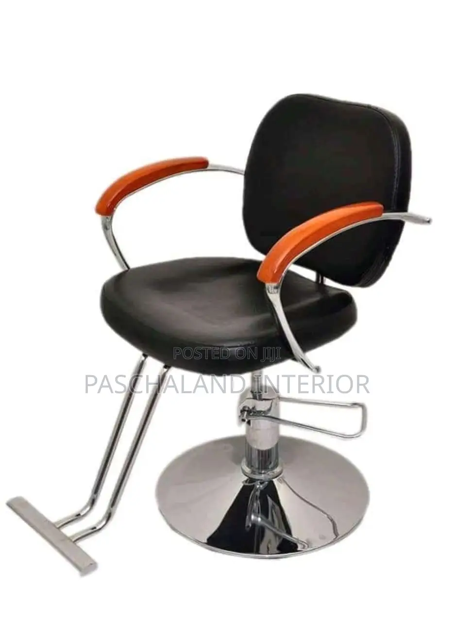 Style and Relaxation Saloon Barbing Chair