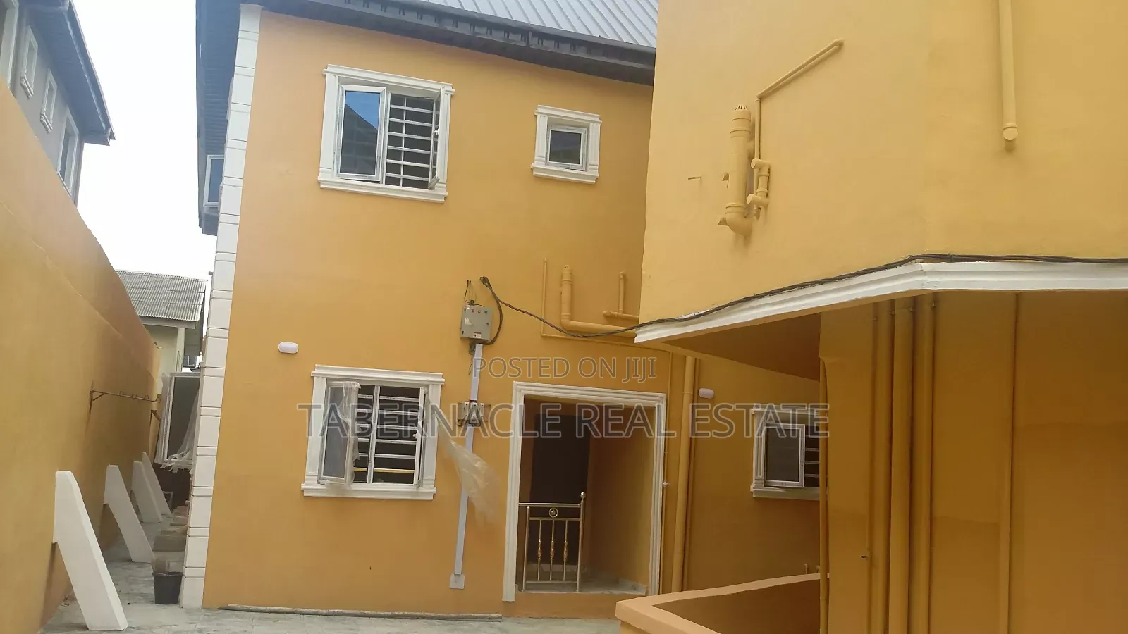 2bdrm Apartment in Taiwo William Estate, Ebute for rent