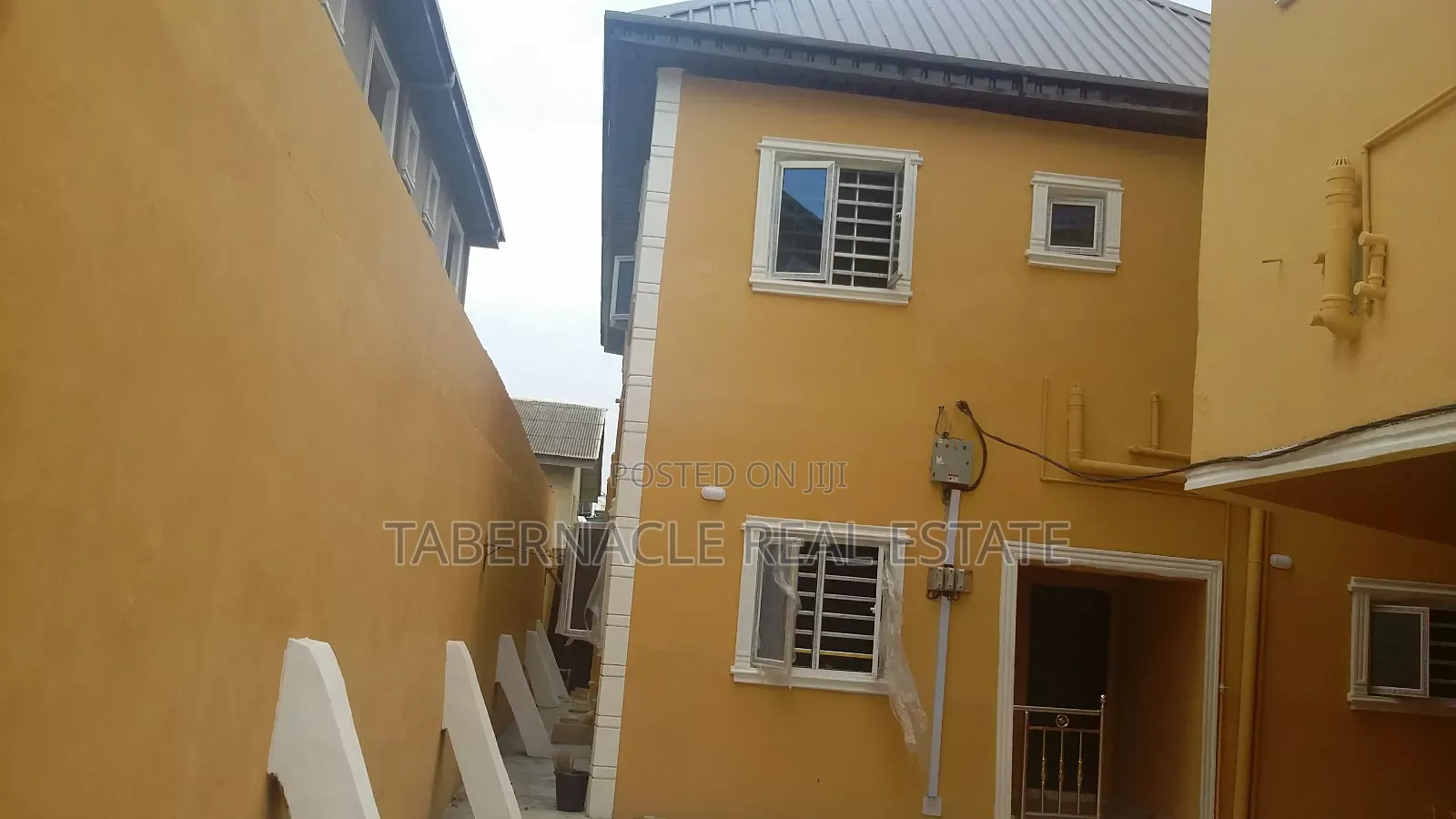 2bdrm Apartment in Taiwo William Estate, Ebute for rent