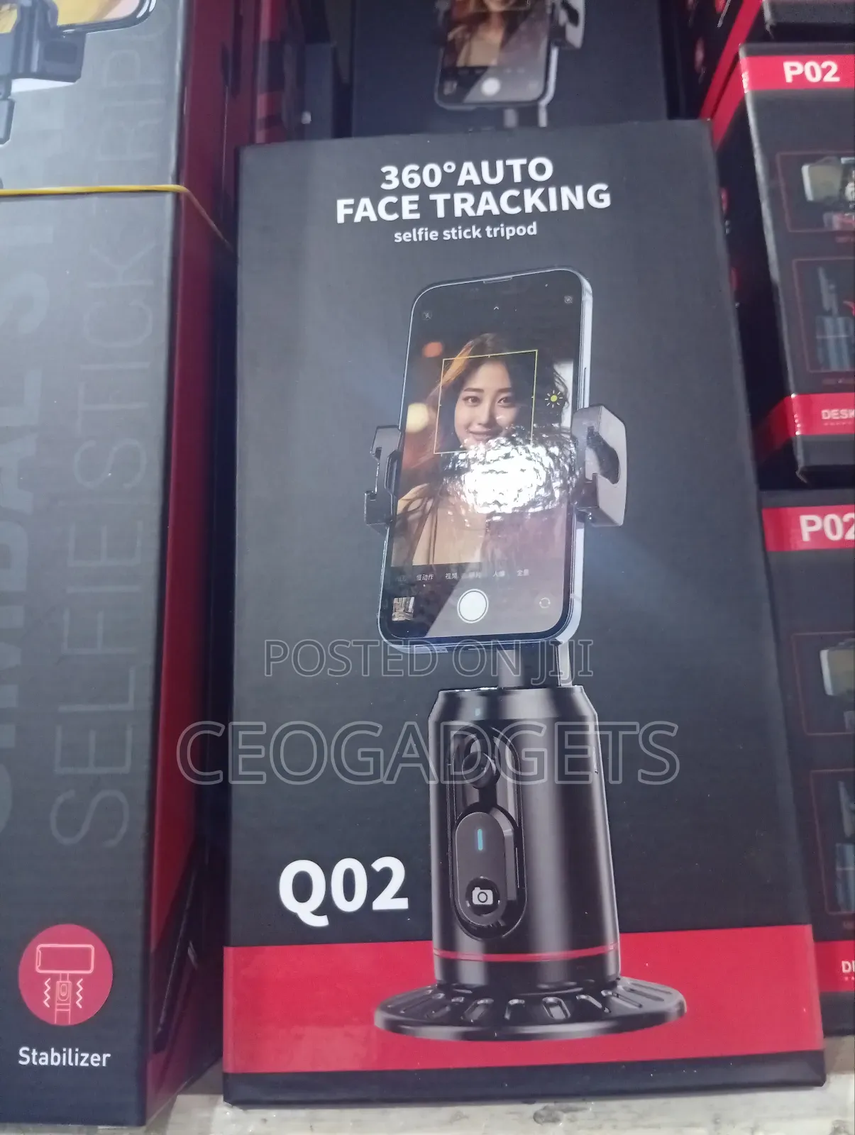 Q02 360° Auto Face Tracking Selfie Stick Tripod