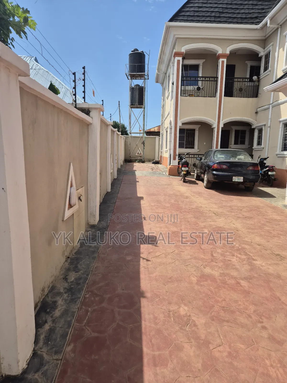 9bdrm Bungalow in Mubo Estate Agric, Ilorin South for sale