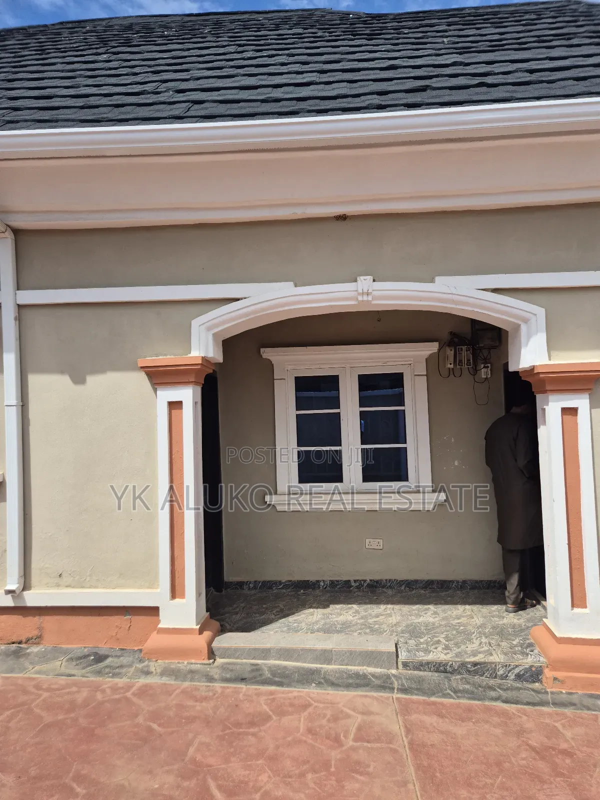 9bdrm Bungalow in Mubo Estate Agric, Ilorin South for sale