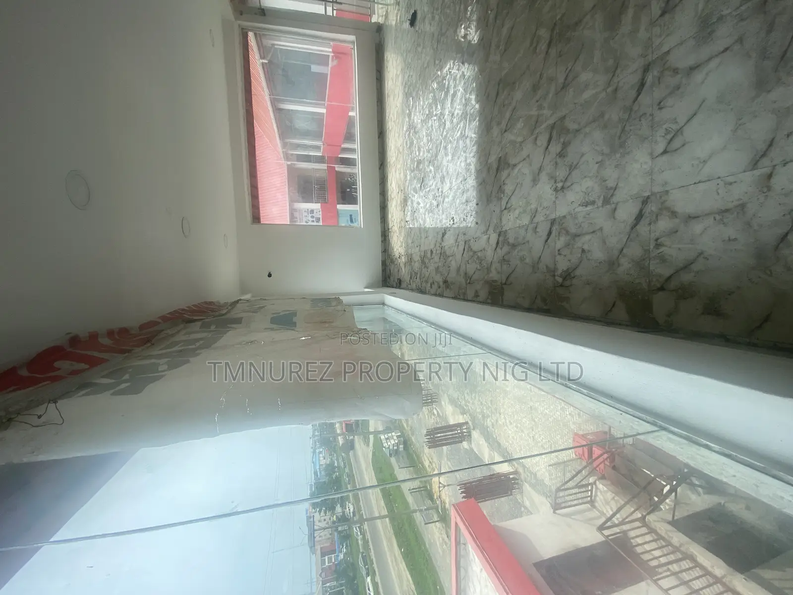 Shop to Let