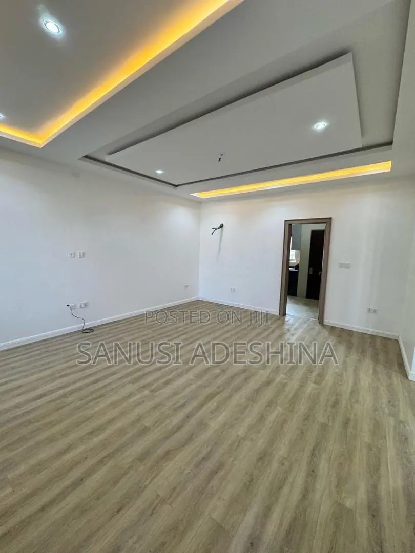 1st Floor of 250sqm Shop for Rent in Gwarimpa Estate Abuja