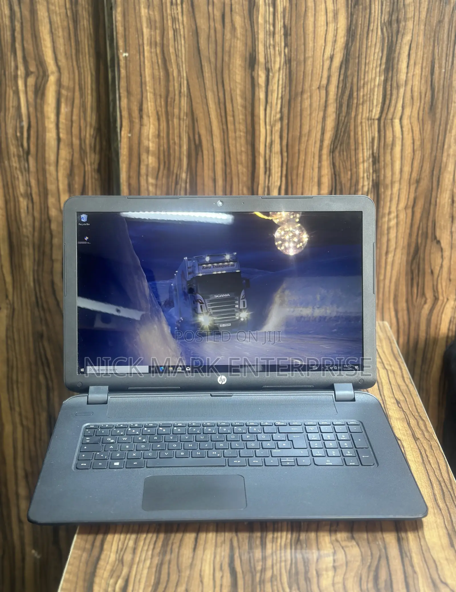 Laptop HP Pavilion 17 4GB AMD A6 HDD 500GB