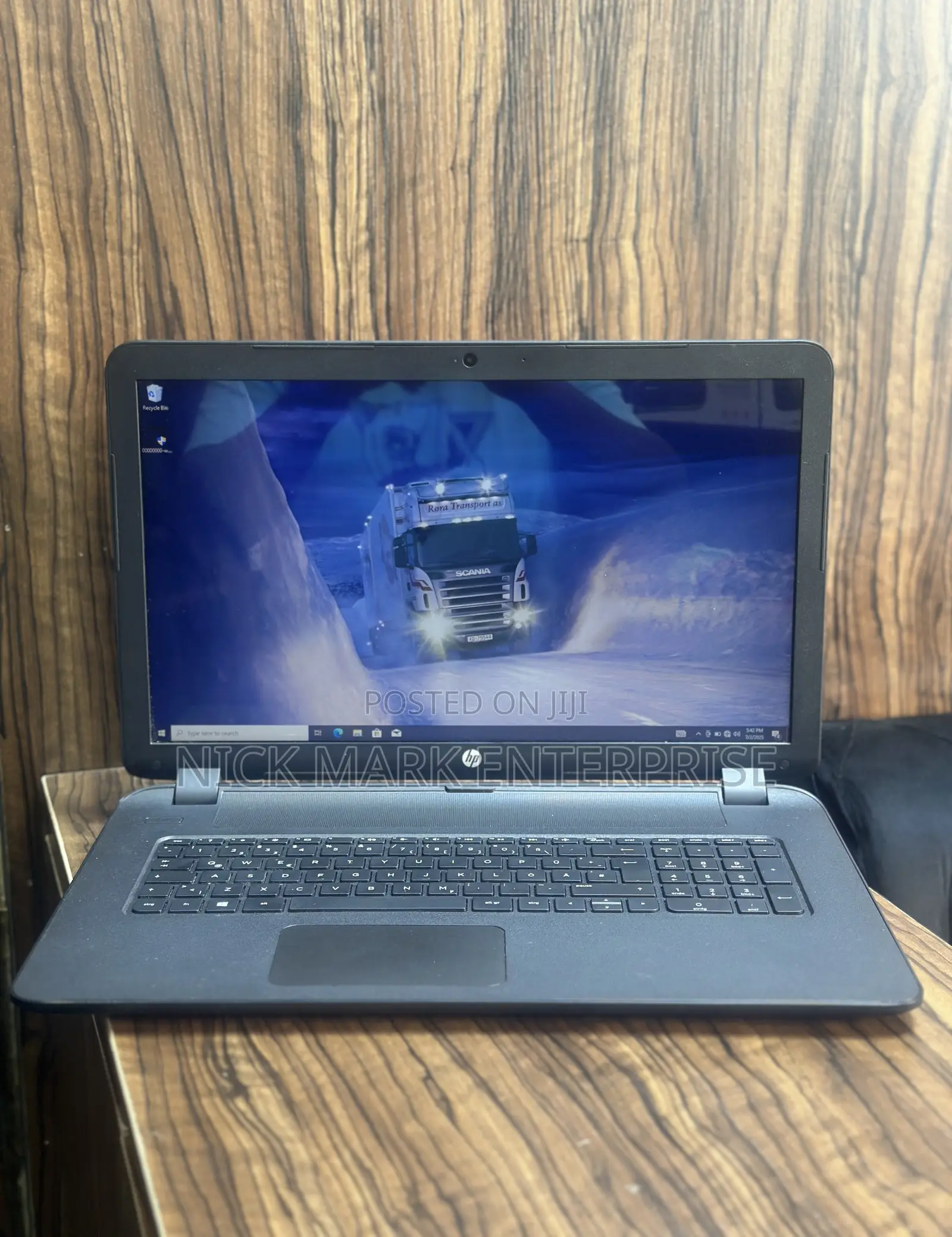 Laptop HP Pavilion 17 4GB AMD A6 HDD 500GB
