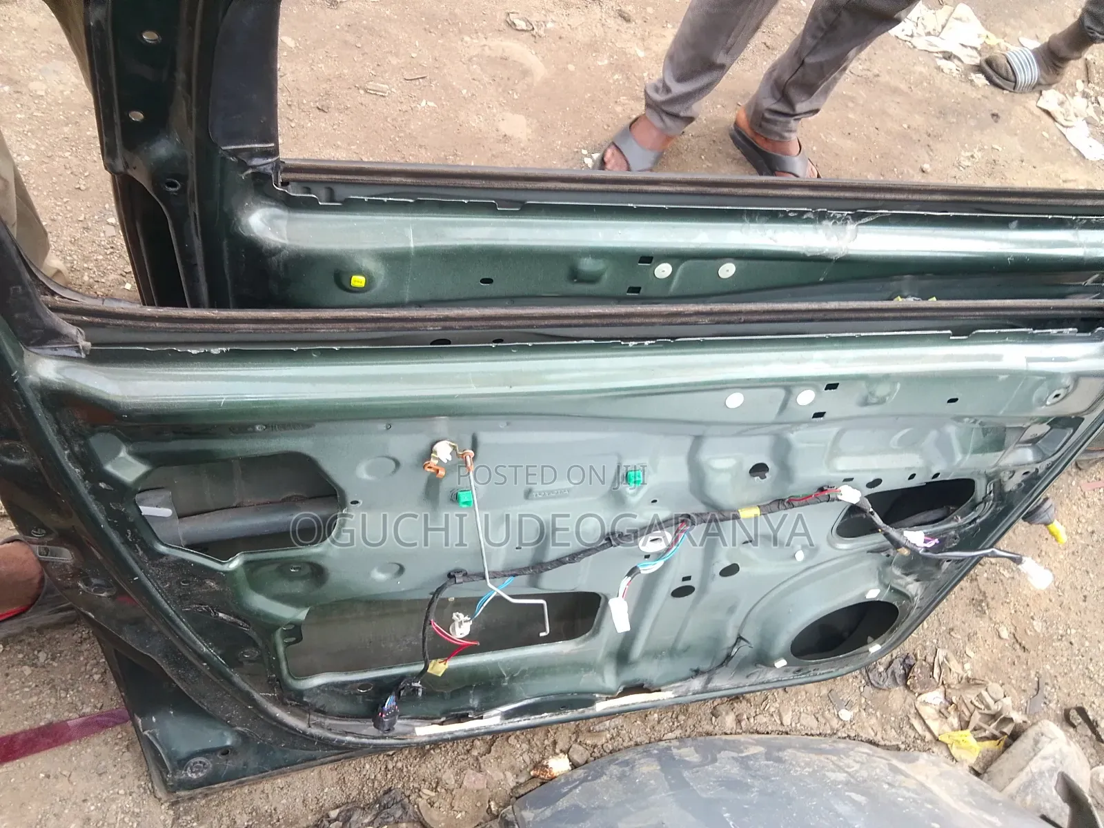 Front Door for Toyota Sienna 2000
